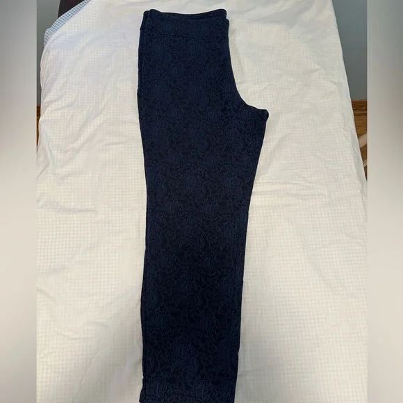 Black and blue floral pants. Size 16. - Picture 2 of 8